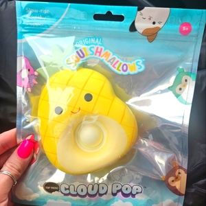 NWT Squishmallows Maui the Pineapple 🍍 Cloud Pop slow-rise squishy popper